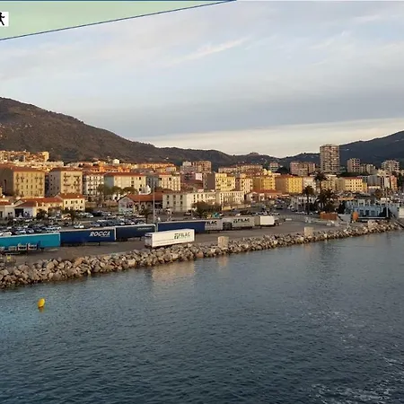 Centre ☆ Wifi ☆ Clim ☆ Plages *